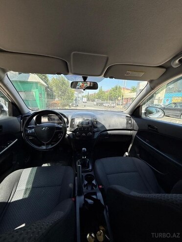 Hyundai i30 2010, 301,000 km - 1.4 l - Bakı