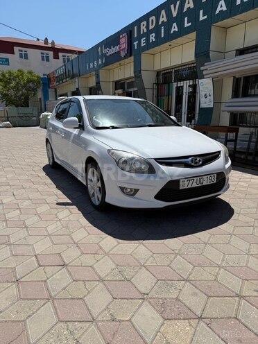 Hyundai i30 2010, 301,000 km - 1.4 l - Bakı