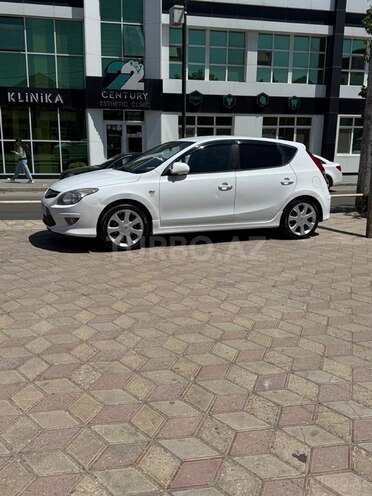 Hyundai i30 2010, 301,000 km - 1.4 l - Bakı