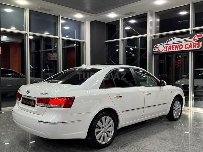 Hyundai Sonata-7