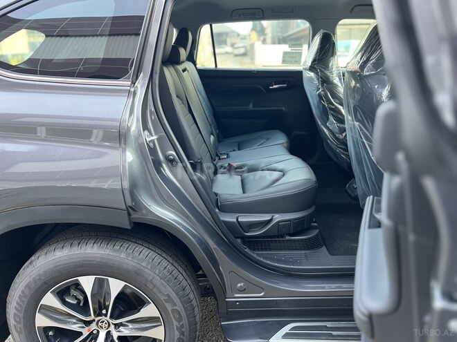 Toyota Highlander 2025, 0 km - 2.5 l - Bakı