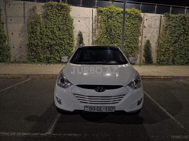 Hyundai Tucson 2010, 240,000 km - 2.0 l - Bakı