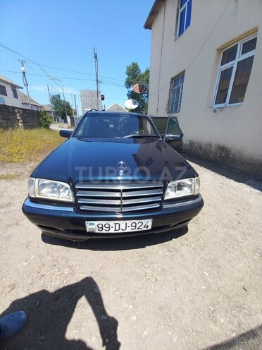 Mercedes C 180 1997, 450,000 km - 1.8 л - Astara