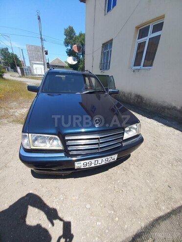 Mercedes C 180 1997, 450,000 km - 1.8 л - Astara