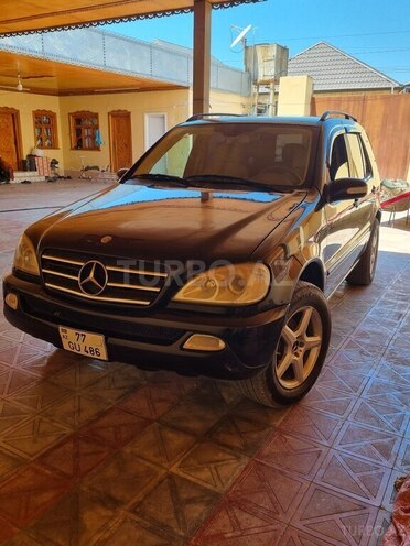 Mercedes ML 320 2003, 215,000 km - 3.2 l - Şəmkir