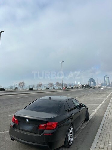 BMW 528 2014, 256,000 km - 2.0 l - Bakı