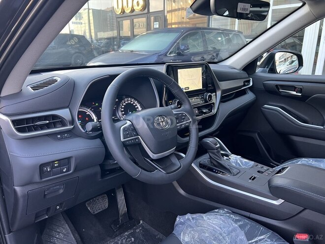 Toyota Highlander-6