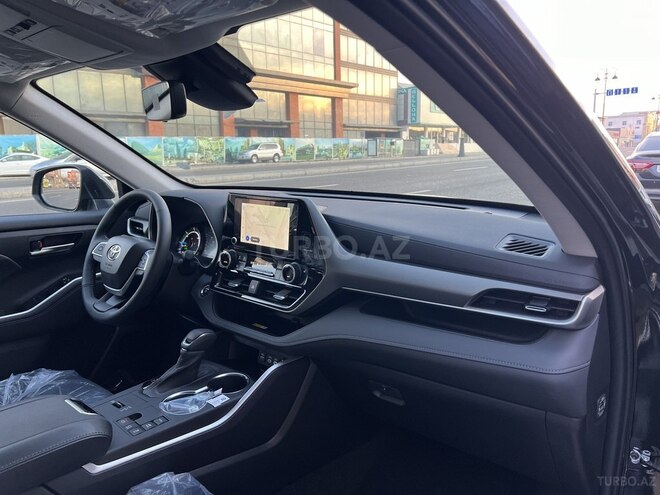 Toyota Highlander-9