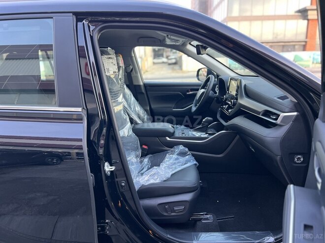 Toyota Highlander-8