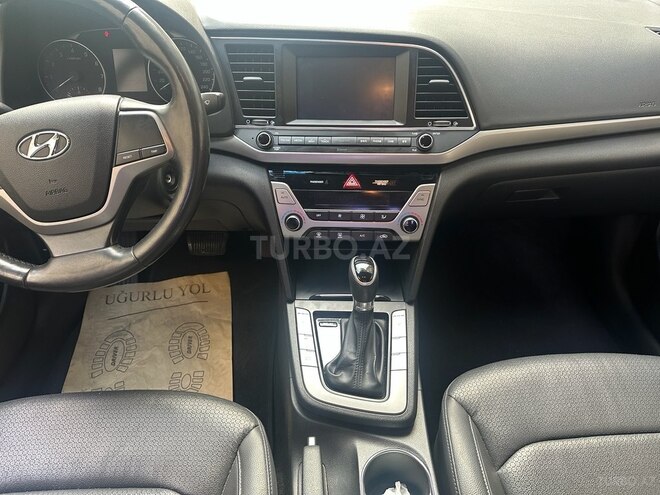 Hyundai Avante 2015, 105,000 km - 1.6 l - Bakı