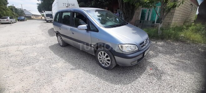 Opel Zafira 2003, 509,000 km - 1.8 l - Quba