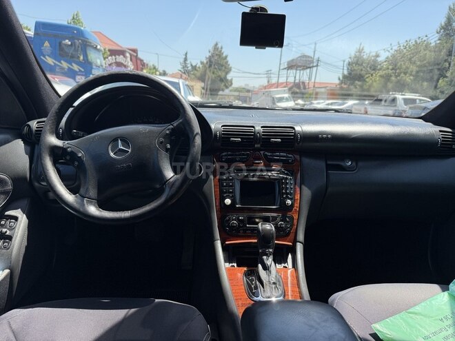 Mercedes C 200 2003, 330,000 km - 1.8 l - Bakı