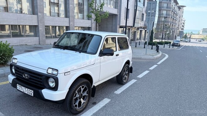 LADA (VAZ) Niva 2024, 12,600 km - 1.7 л - Bakı