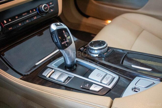 BMW 528 2014, 162,000 km - 2.0 l - Bakı
