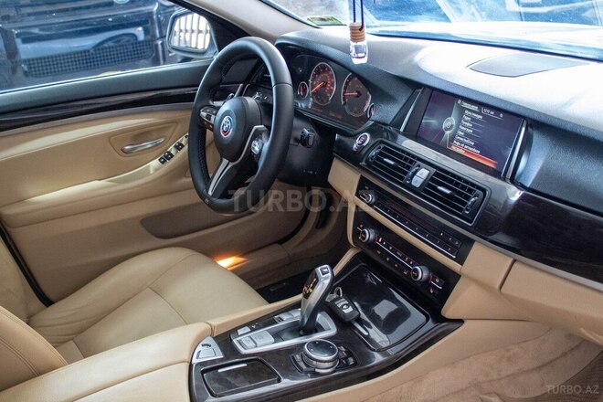 BMW 528 2014, 162,000 km - 2.0 l - Bakı