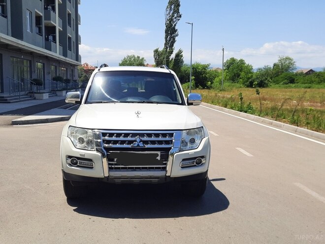 Mitsubishi Pajero 2007, 274,000 km - 3.0 l - Lənkəran
