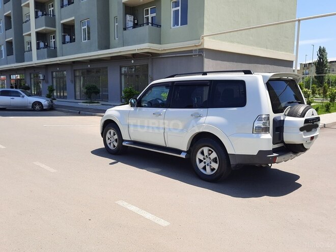 Mitsubishi Pajero 2007, 274,000 km - 3.0 l - Lənkəran