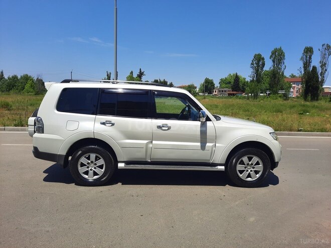 Mitsubishi Pajero 2007, 274,000 km - 3.0 l - Lənkəran