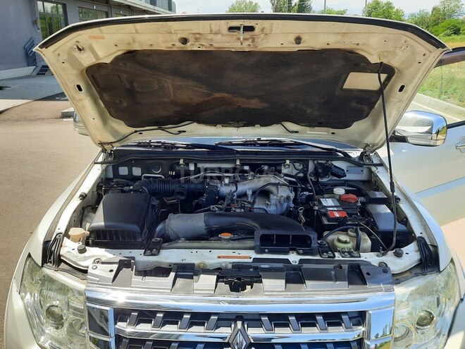 Mitsubishi Pajero 2007, 274,000 km - 3.0 l - Lənkəran