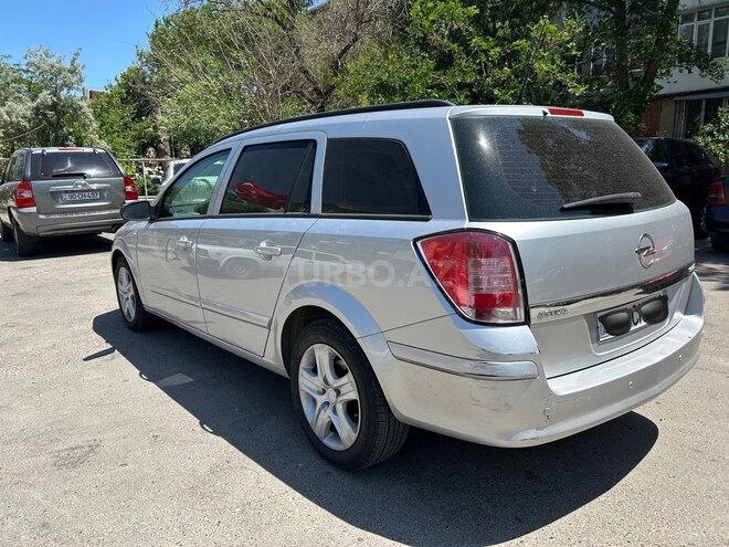 Opel Astra 2009, 218,000 km - 1.4 l - Sumqayıt
