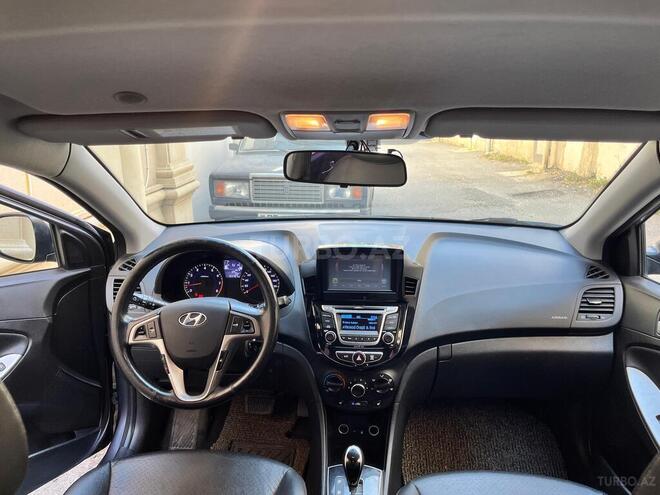 Hyundai Accent 2015, 158,000 km - 1.4 л - Bakı
