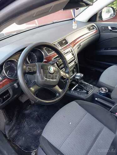 Skoda Superb 2012, 200,000 km - 1.8 l - Quba