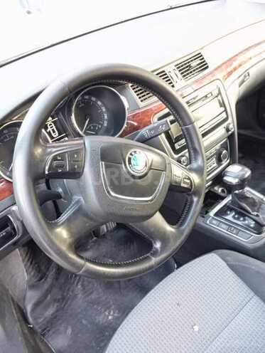 Skoda Superb 2012, 200,000 km - 1.8 l - Quba