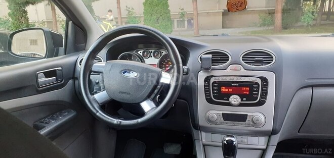 Ford Focus 2011, 165,300 km - 1.6 l - Gəncə