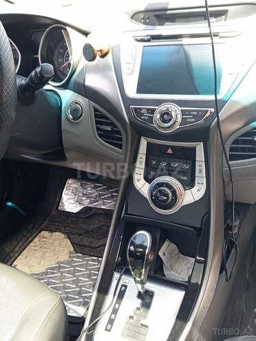 Hyundai Elantra 2012, 250,000 km - 1.8 l - Bakı
