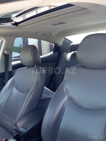 Hyundai Elantra 2012, 250,000 km - 1.8 l - Bakı
