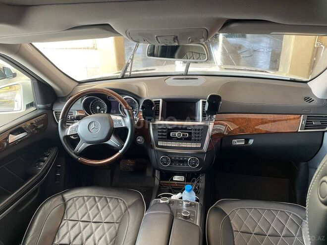 Mercedes GL 500 4MATIC 2013, 151,300 km - 4.7 l - Bakı