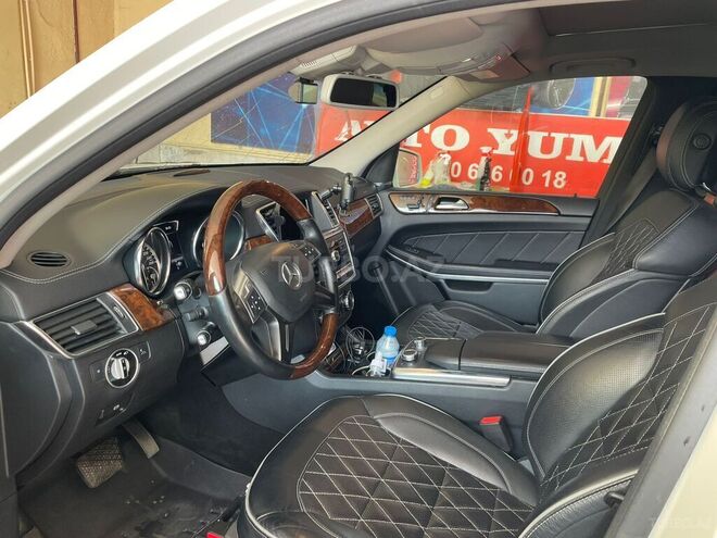 Mercedes GL 500 4MATIC 2013, 151,300 km - 4.7 l - Bakı