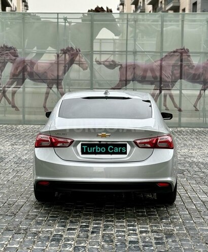 Chevrolet Malibu-9