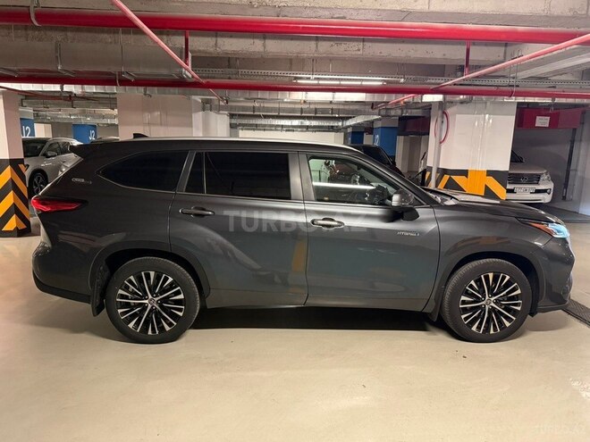 Toyota Highlander 2023, 27,496 km - 3.5 l - Bakı