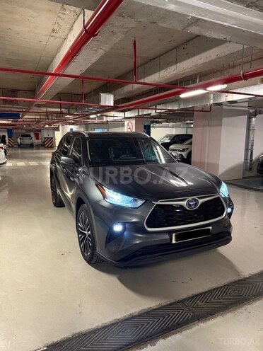 Toyota Highlander 2023, 27,496 km - 3.5 l - Bakı