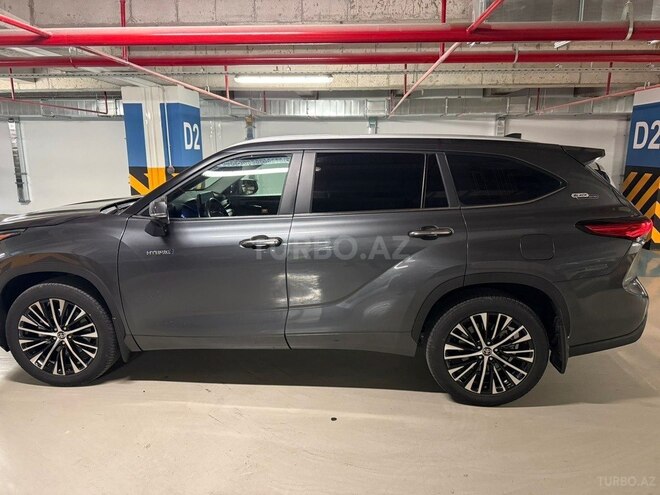 Toyota Highlander 2023, 27,496 km - 3.5 l - Bakı