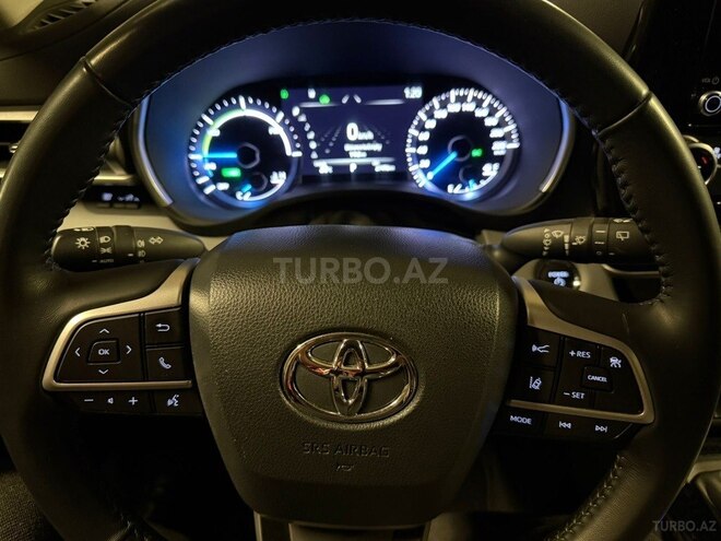 Toyota Highlander 2023, 27,496 km - 3.5 l - Bakı