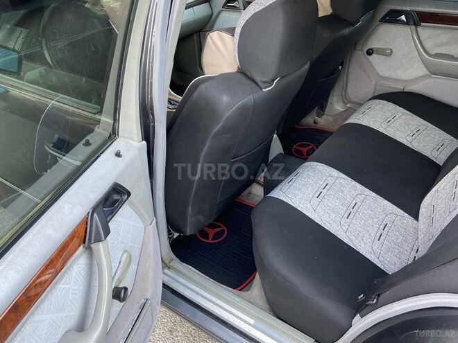Mercedes E 250 1995, 357,000 km - 2.5 l - Sumqayıt