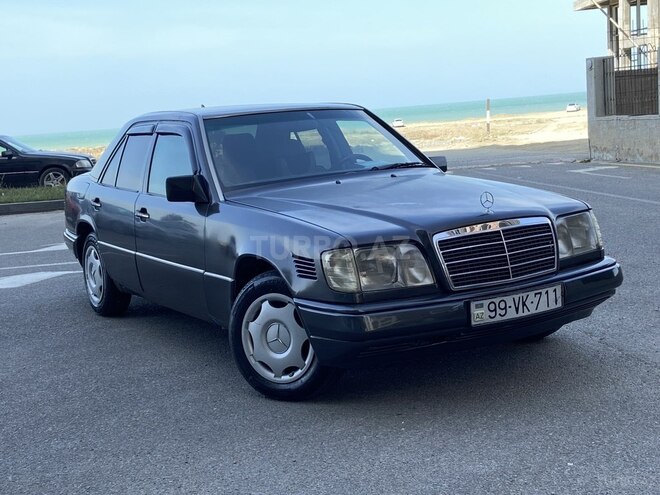 Mercedes E 250 1995, 357,000 km - 2.5 l - Sumqayıt