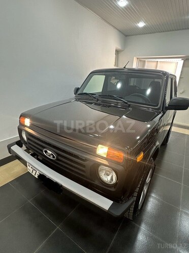 LADA (VAZ) Niva-3