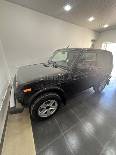 LADA (VAZ) Niva-6