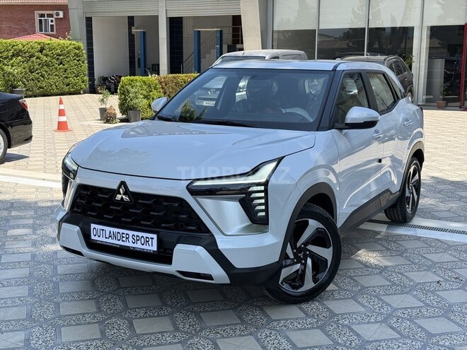 Mitsubishi Outlander Sport-4