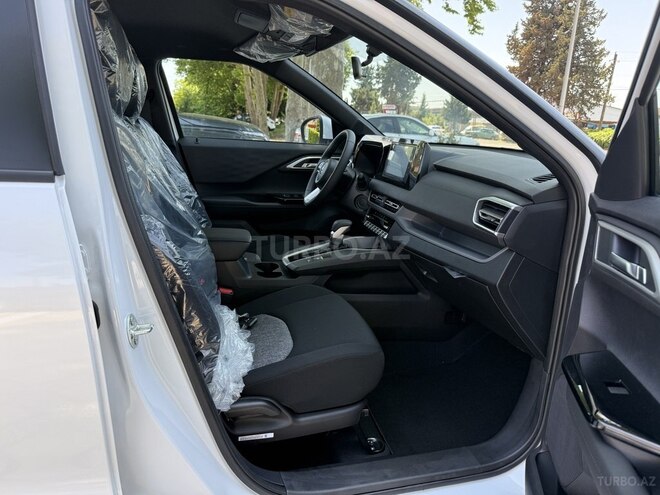 Mitsubishi Outlander Sport-14