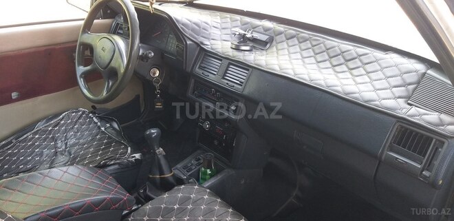 Kia  1994, 350,000 km - 1.5 l - Qax