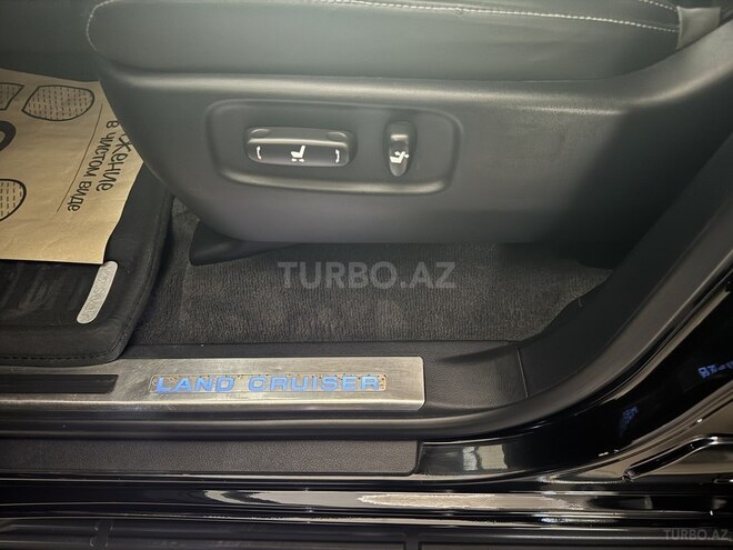 Toyota Land Cruiser 2017, 115,000 km - 4.0 l - Bakı
