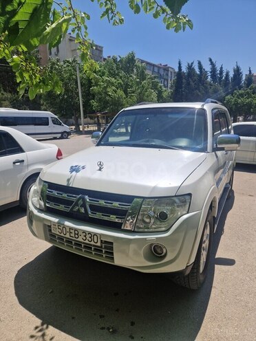 Mitsubishi Pajero 2007, 351,825 km - 3.8 л - Sumqayıt