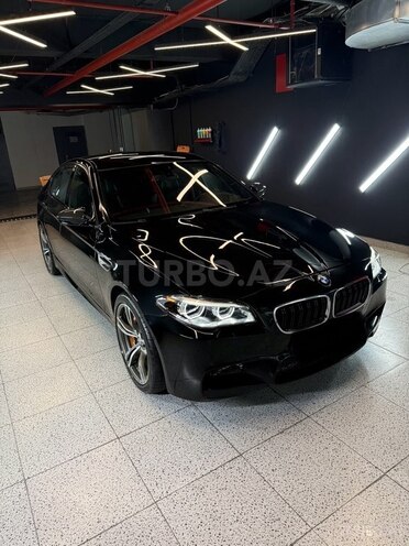 BMW M5 2012, 74,000 km - 4.4 l - Bakı