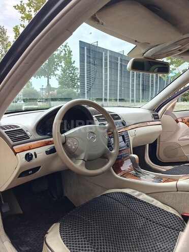 Mercedes E 220 d 2002, 237,000 km - 2.2 л - Bakı