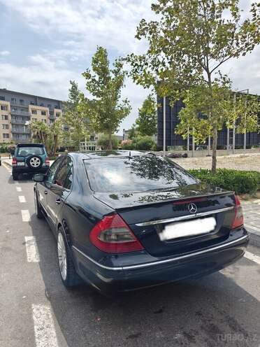 Mercedes E 220 d 2002, 237,000 km - 2.2 л - Bakı