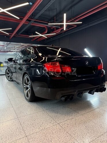 BMW M5 2012, 74,000 km - 4.4 l - Bakı